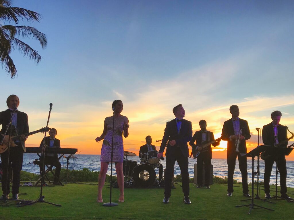 Aloha to Melody: Your Perfect Live Soundtrack in Hawaiian Paradise
